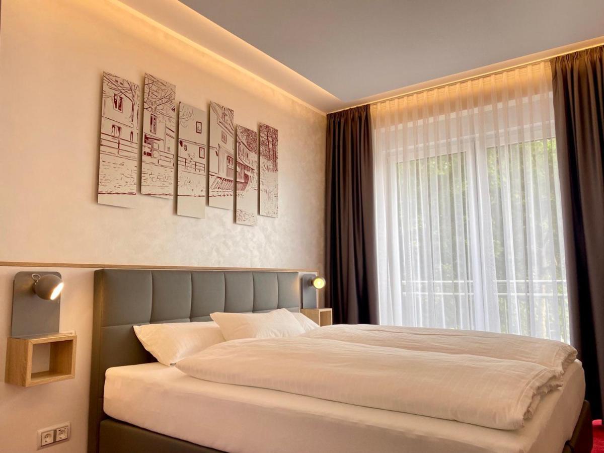 Hotel Am Waldkasino Erfurt Ngoại thất bức ảnh