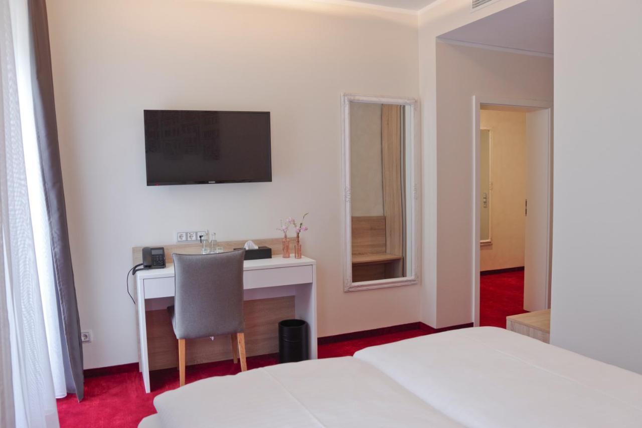 Hotel Am Waldkasino Erfurt Ngoại thất bức ảnh