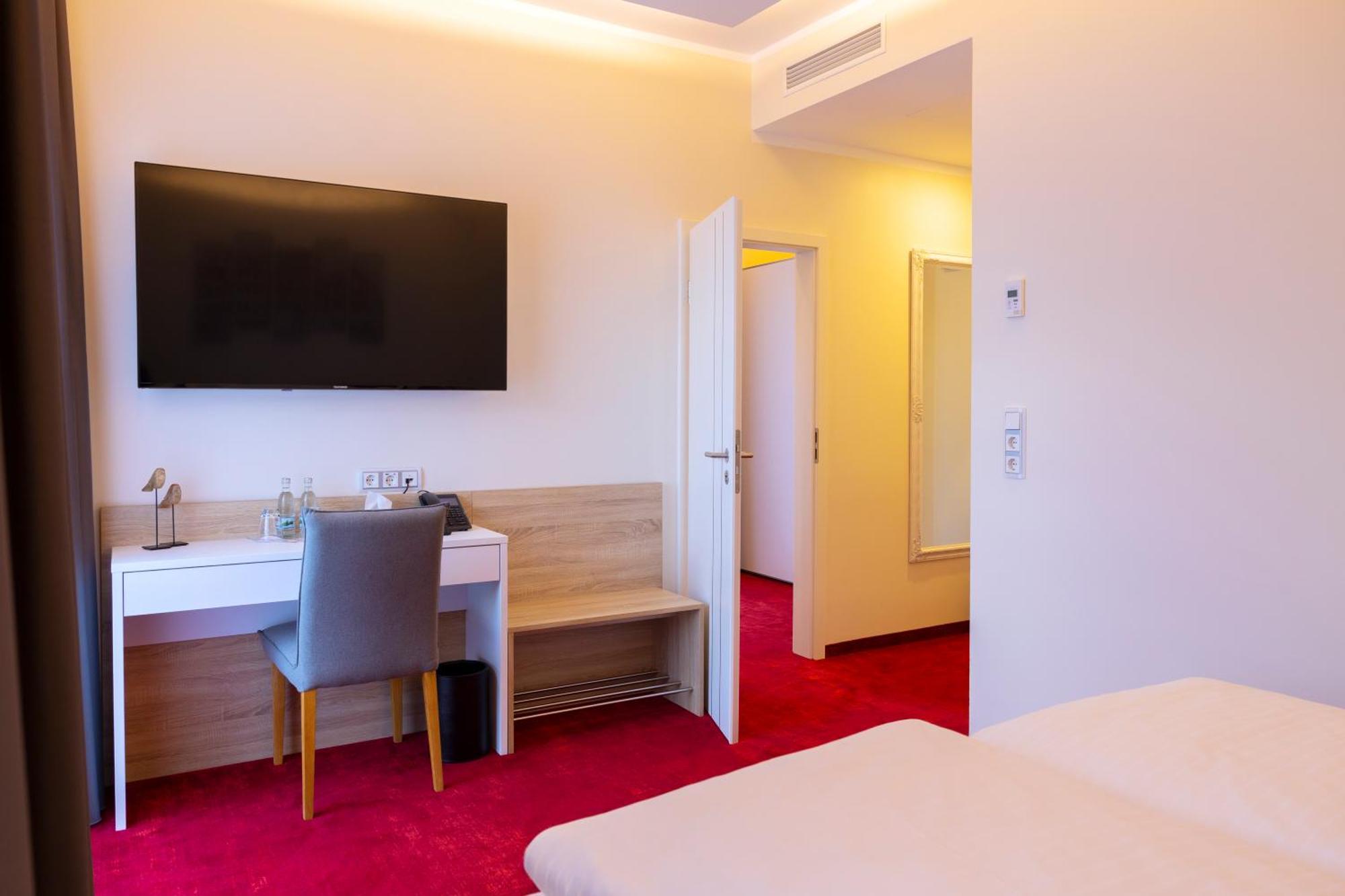 Hotel Am Waldkasino Erfurt Ngoại thất bức ảnh