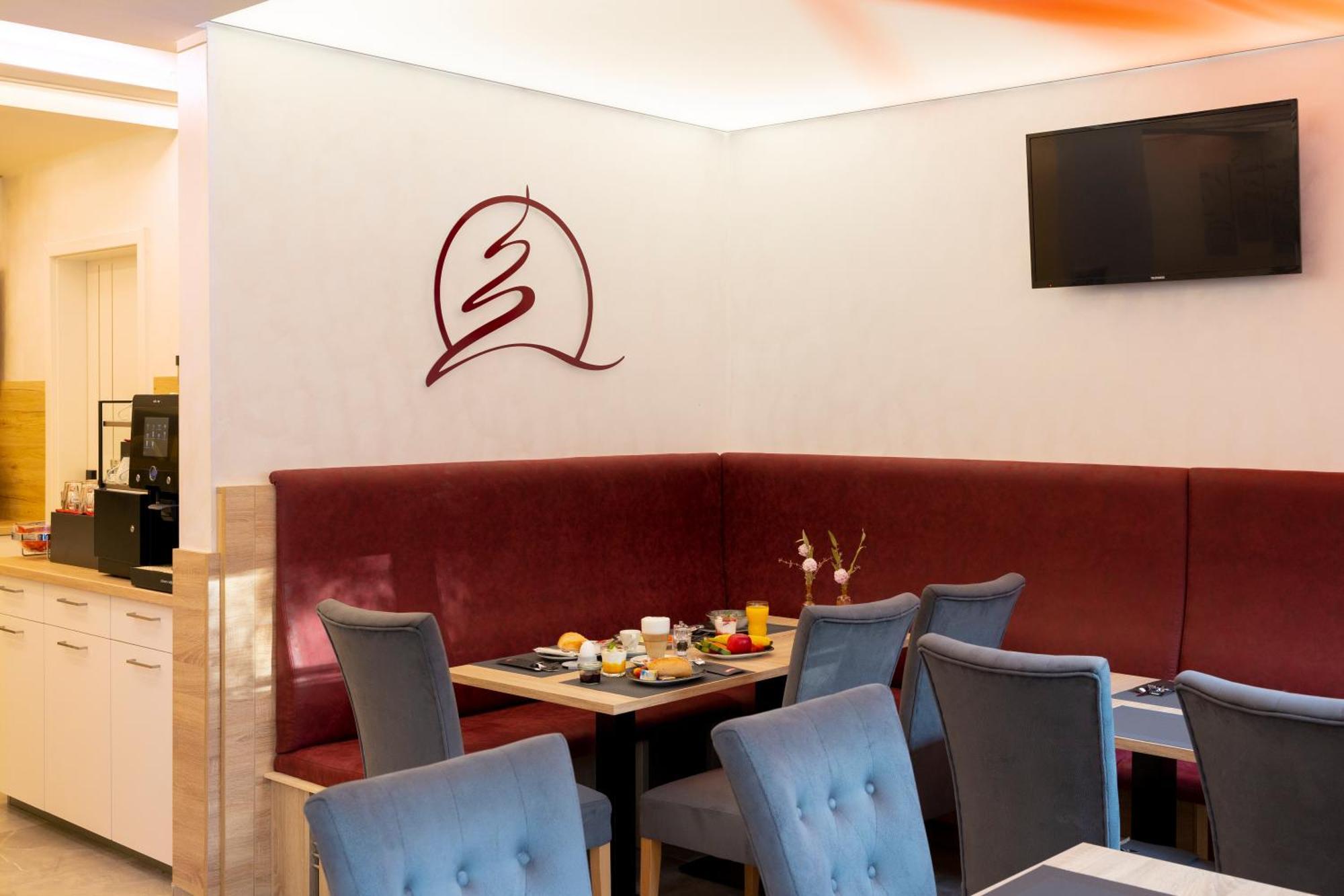 Hotel Am Waldkasino Erfurt Ngoại thất bức ảnh